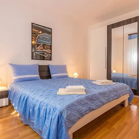 Apartment Fiorina *