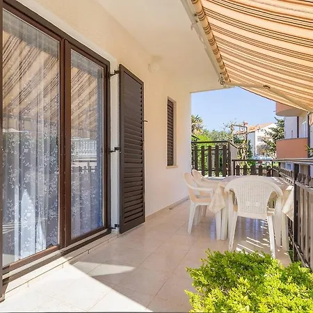 Fiorina Apartment
